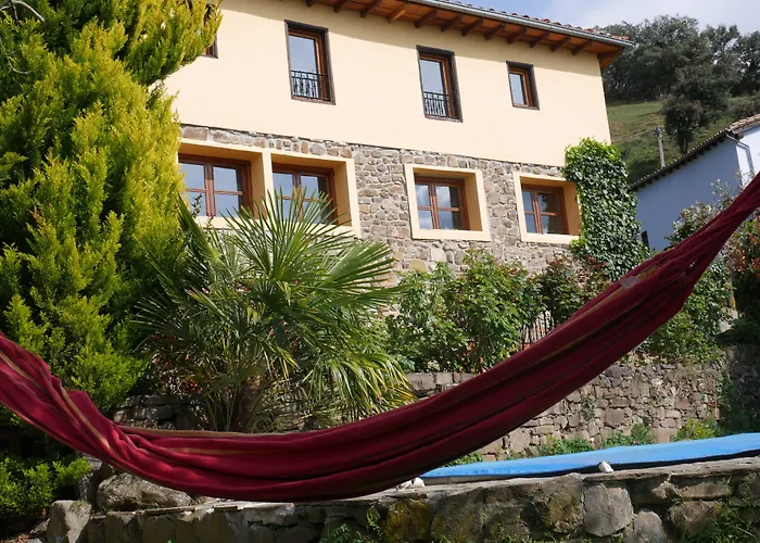 La Perezosa & Yoga - Hotel Torices